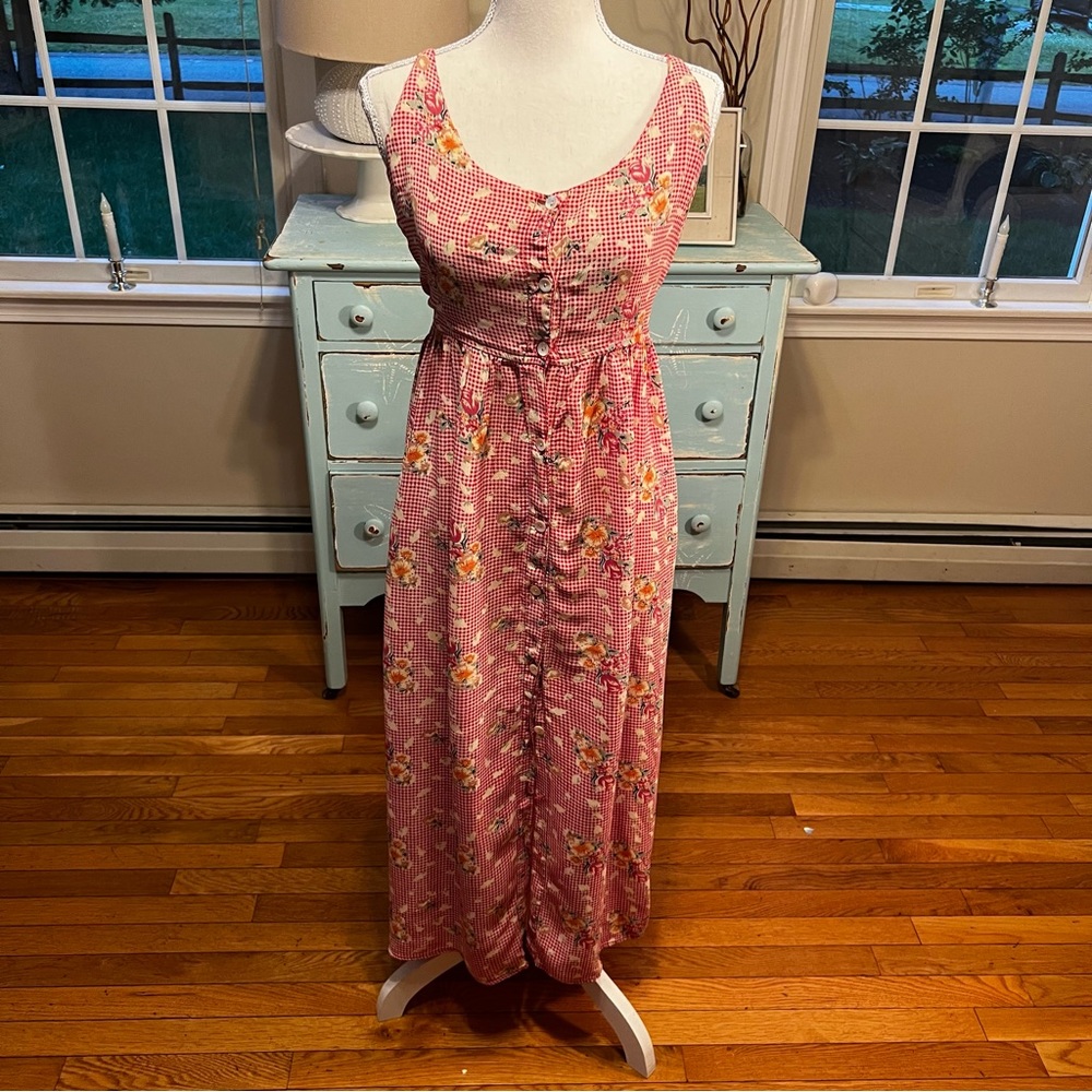 Vintage Sacred Threads floral maxi dress. Can tie in front or back. S/M. D16